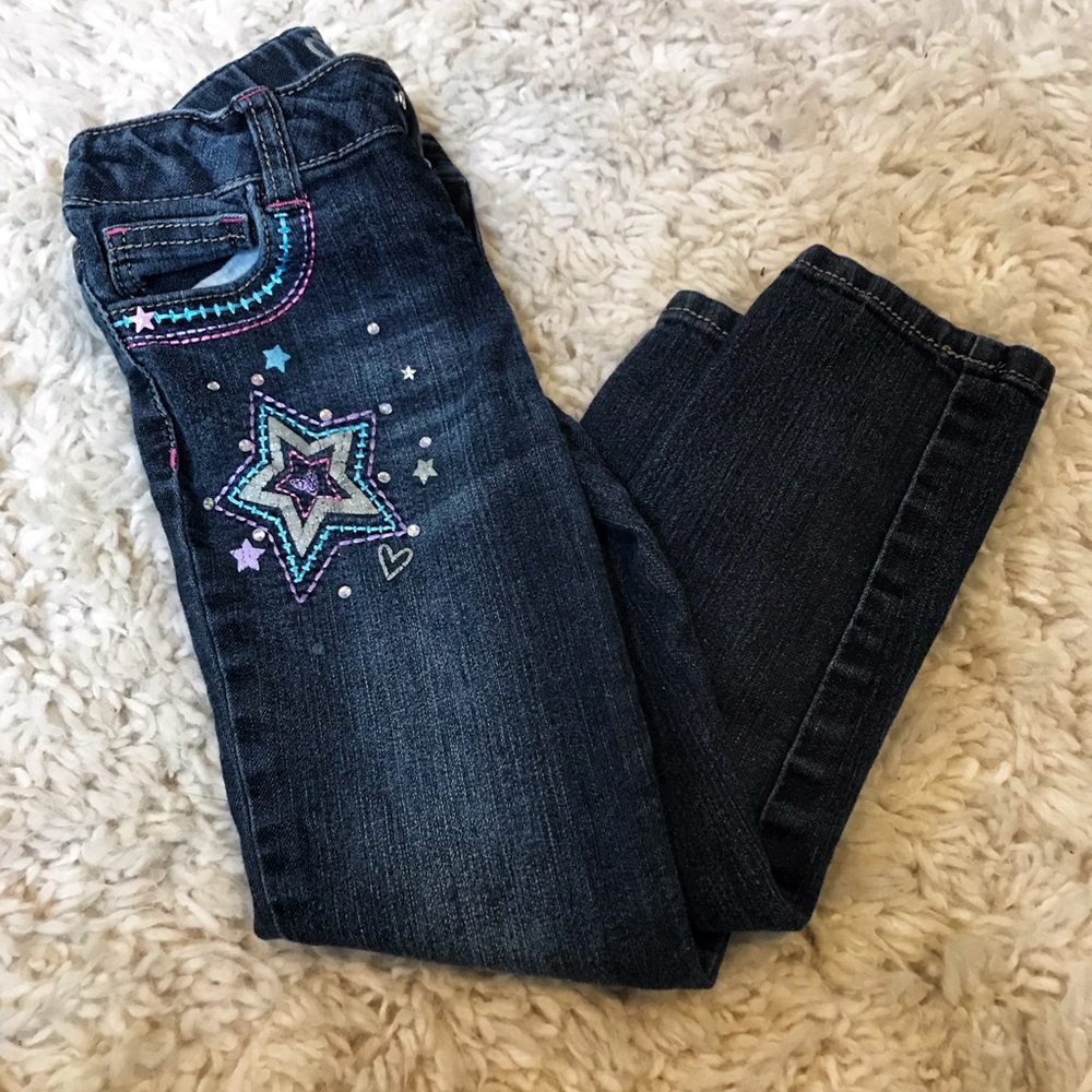 Sale!! Circo Girls Jeans w Star Embroidery Size 5t